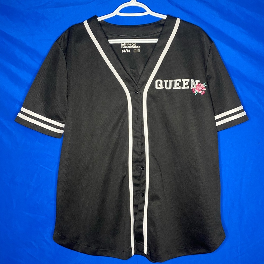 Black “queen” baseball jersey. (Worn: 1)